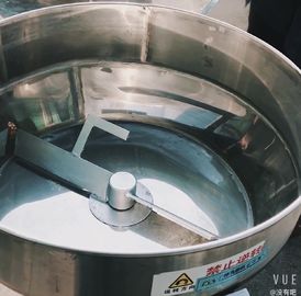 ظرفیت ماشین ظرفشویی پلاستیکی 150 کیلوگرم / ساعت با چرخ Castor LDH-100 1.5kw